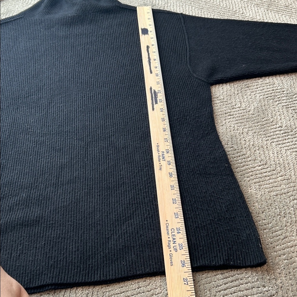 Free People women’s Ribbed Turtleneck Sweater Black Size XSmall - Picture 11 of 13